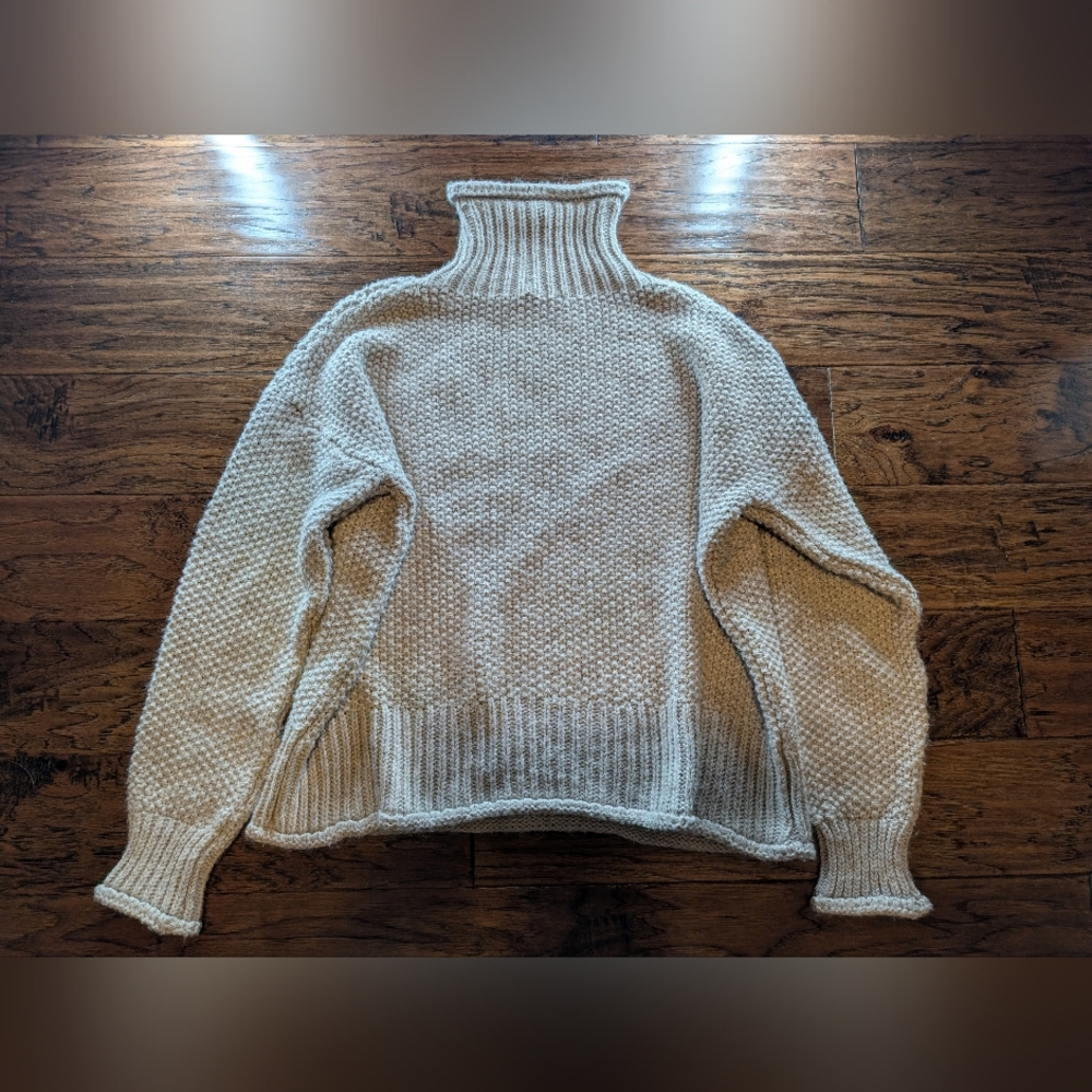 Milan Kiss Cozy Cream Knit Turtleneck Sweater Wool Blend Made in Turkey Size M
